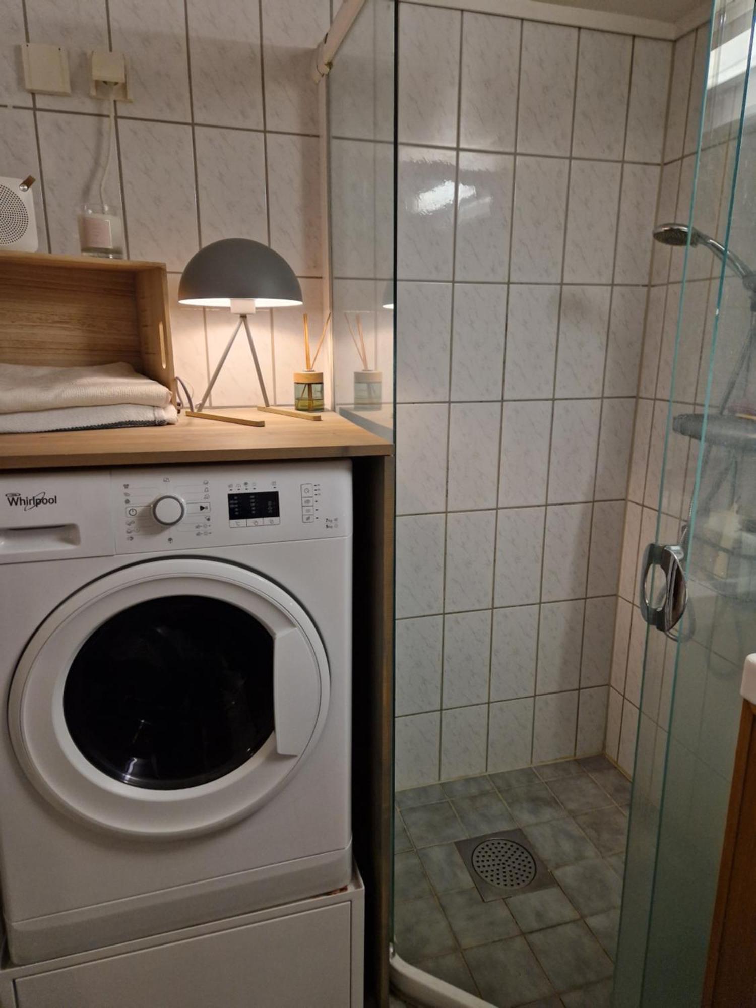 Apartamento Balkong Med Utsikt Og Gratis Parkering I Garasje Oslo